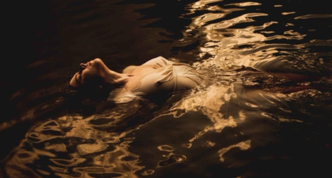 ΜΟΛΙΣ ΚΟΙΜΗΘΕΙ ΤΟ ΚΥΜΑ