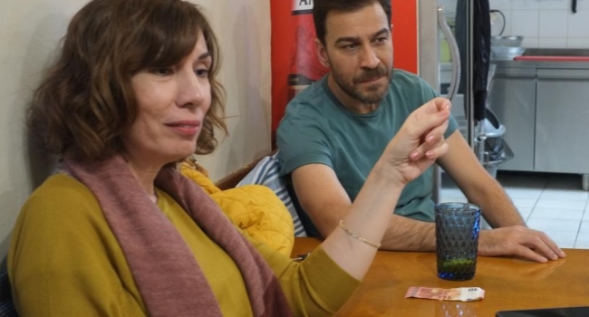 Η ΣΚΙΑ ΤΗΣ ΜΥΓΑΣ 2ος χρόνος