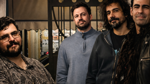 ΟΙ Superbacana στο THEATRE OF THE NO