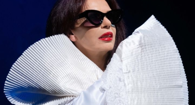 Ο ΟΥΡΑΝΟΣ ΚΑΤΑΚΟΚΚΙΝΟΣ & Ο ΔΙΚΟΣ ΜΟΥ ΧΕΙΜΩΝΑΣ