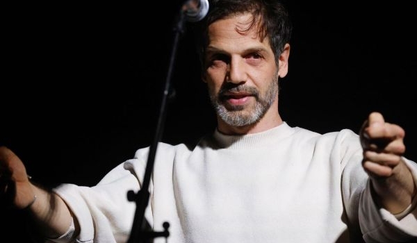 Between the River and the Sea