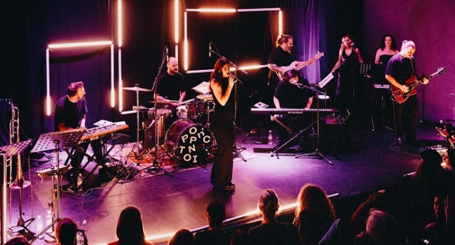 Pop n'Tonic | Lights Up - Festive Pop Up Live 