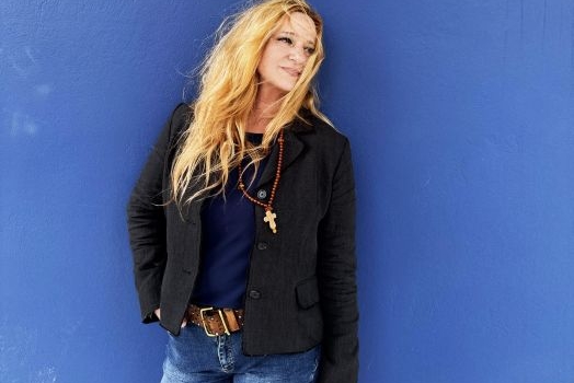 Ευανθία Ρεμπούτσικα | Αφιέρωμα στον Βαγγέλη Παπαθανασίου
