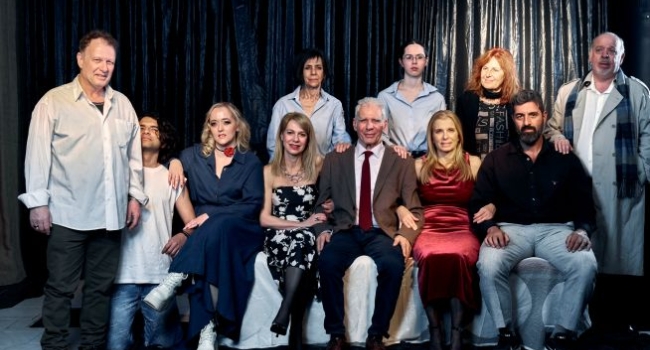 Το στέρεο βήμα της Αντιγόνης