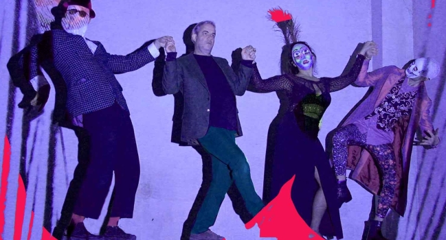 Η ΜΑΥΡΗ ΠΕΤΑΛΟΥΔΑ