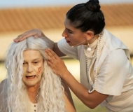 Ουρανός απ΄ άλλους τόπους – ρόδα στο μαντίλι