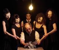 ΧΙΛΙΑ ΧΕΡΙΑ