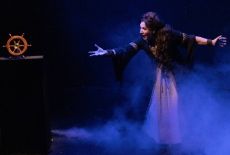 ΚΑΠΕΤΑΝΙΣΣΑ ΛΑΣΚΑΡΙΝΑ 