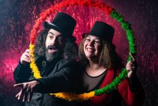 Η ΜΑΧΗ ΤΩΝ ΜΑΓΩΝ 