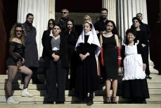 6ο ΦΕΣΤΙΒΑΛ ΘΕΑΤΡΟΥ 2510 ΙΙ ΣΚΗΝΗ BRECHT 