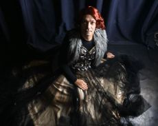 Η ΓΡΑΜΜΑΤΕΑΣ ΤΟΥ ΓΚΕΜΠΕΛΣ 