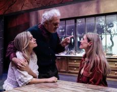 ΠΡΙΝ ΑΝΟΙΞΟΥΜΕ ΦΤΕΡΑ 