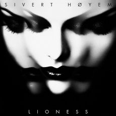 SILVERT HOYEM "LIONESS" 