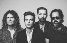 Οι The Killers με νέο άλμπουμ και single!💎 REBEL DIAMONDS 