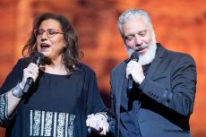 ΜΑΡΙΑ ΦΑΡΑΝΤΟΥΡΗ–ΤΑΣΗΣ ΧΡΙΣΤΟΓΙΑΝΝΟΠΟΥΛΟΣ ΣΤΟ ΜΕΓΑΡΟ 