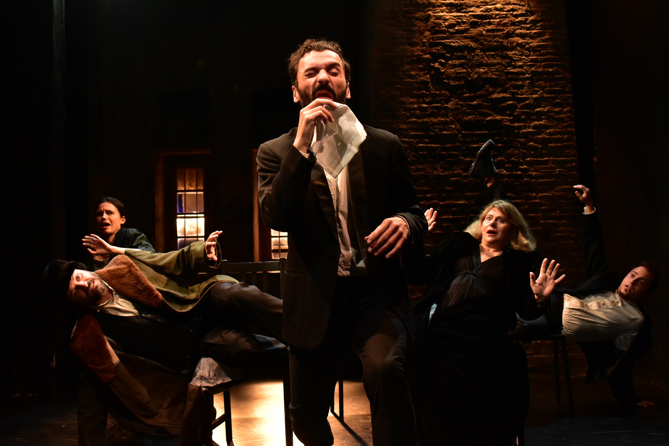 2. Chekhov Fournos 