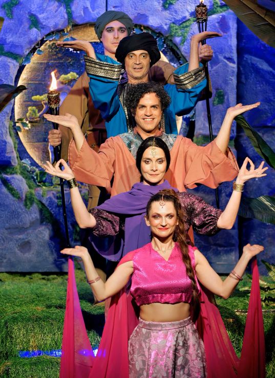 Moglis 4 Kids Theater