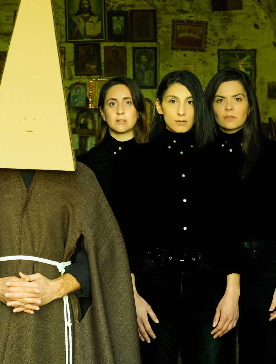 Rodez 1080 x 1920 plain