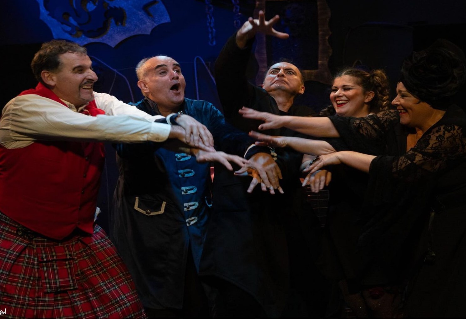 To ksenodoxeio ton trelon paratheriston cover