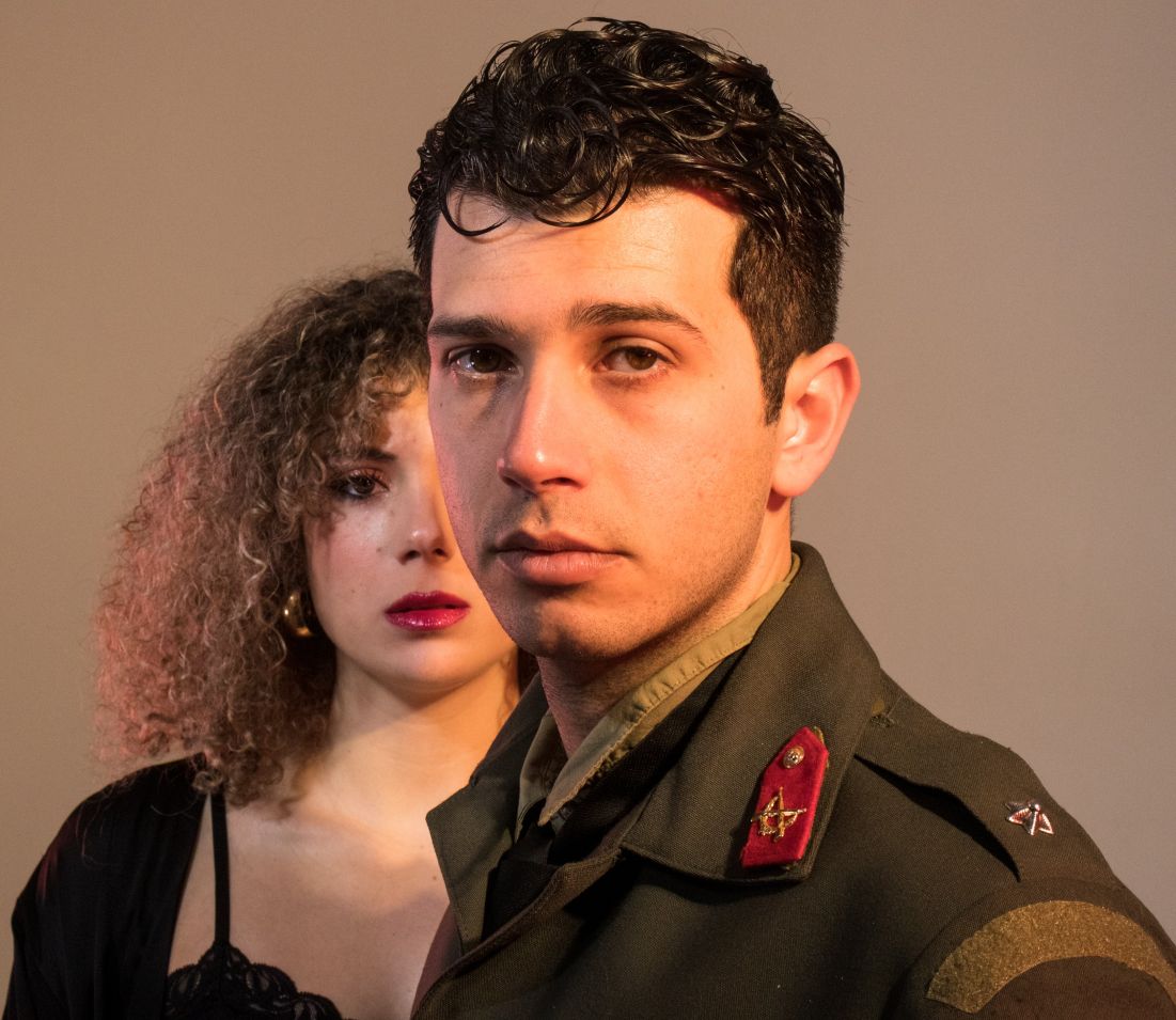 o drakos mesa mou apstudio 14